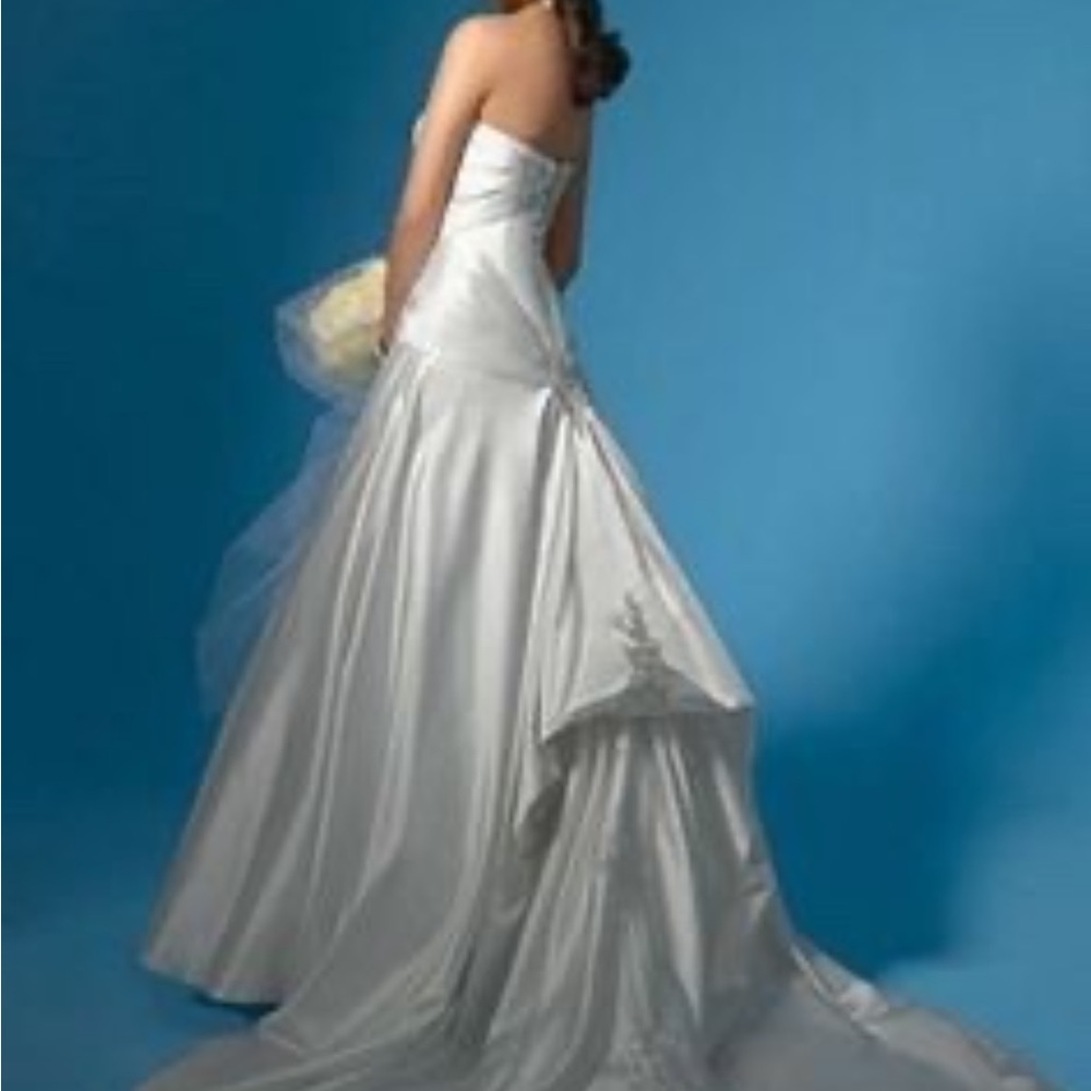 Wedding dress for sale
